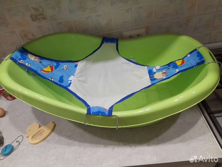 Детская ванночка с гамаком и градусником