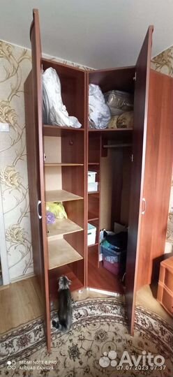 Спальный гарнитур