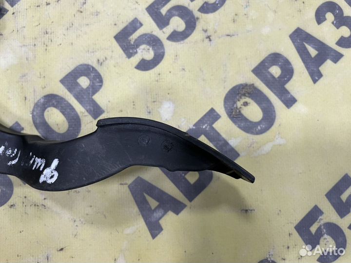 Педаль газа Ford Fusion