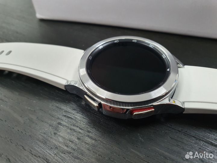 Samsung Galaxy Watch4 Classic. LDU. 42мм. SM-R880X