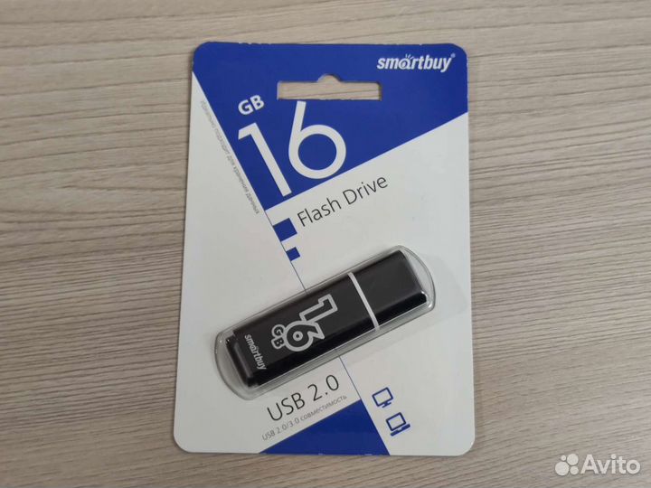 USB флешки 16Gb / 32Gb (USB 3.0/2.0)