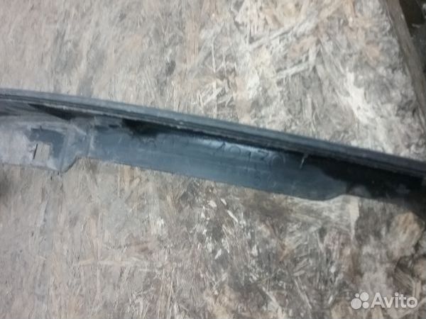 Накладка крыла переднего левого Toyota RAV4 CA40