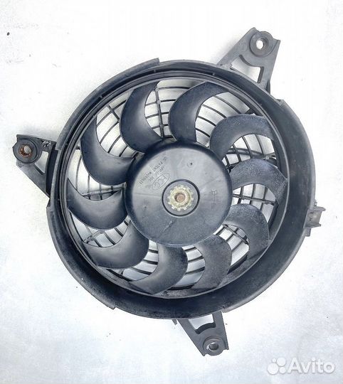 Хендай H-200 Вентилятор радиаторов электрический