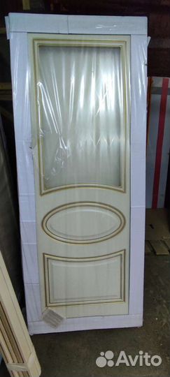 Двери эмаль слоновая кость с витрины на 80 остатки