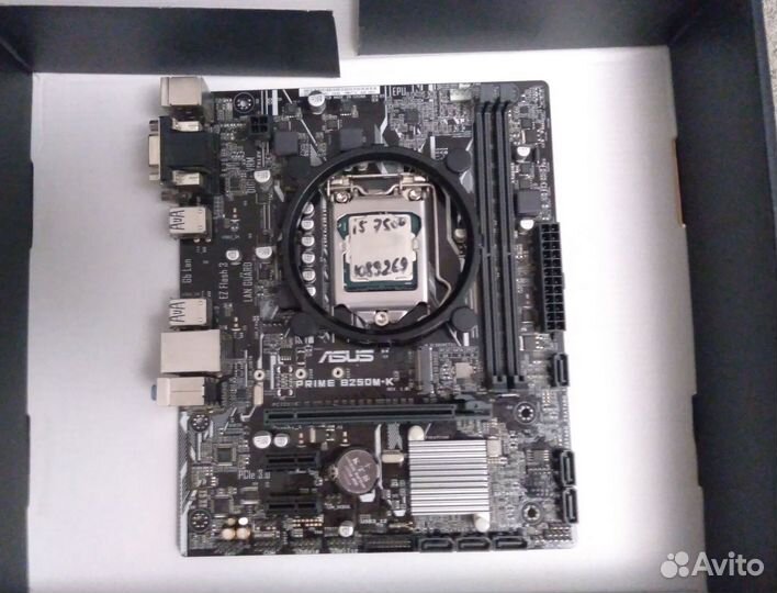 Материнская плата с процессором 1151