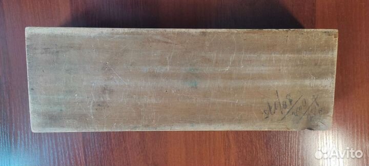 Шкатулка резная деревянная