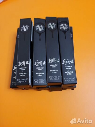 Консилер Kat Von D Lock-It Concealer Creme
