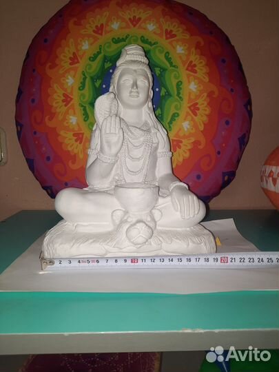 Статуя из гипса Шива