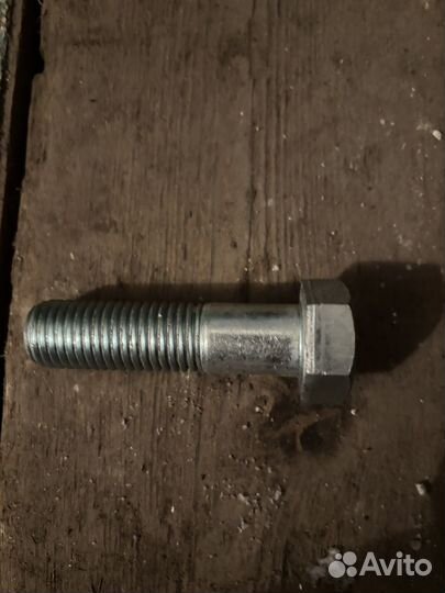 Болт м30, м20