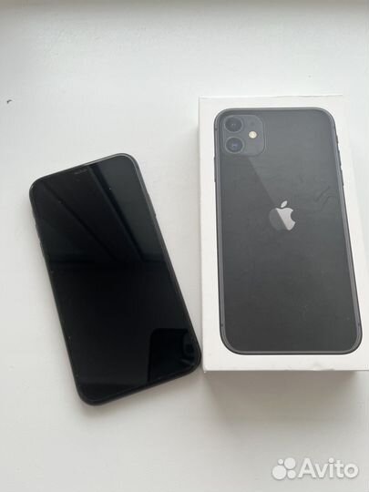 iPhone 11, 64 ГБ