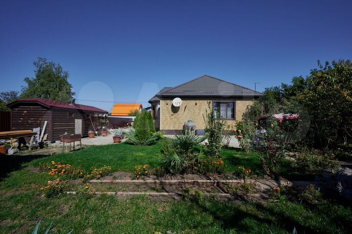 Дом 99 м² на участке 7 сот.