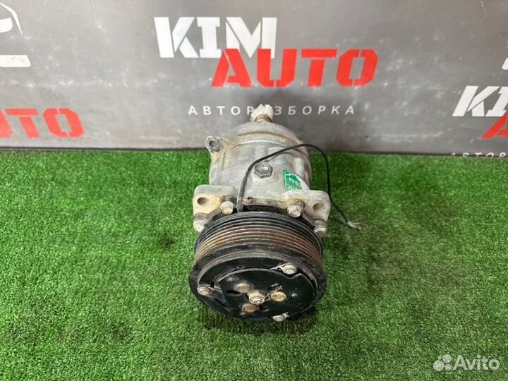 Универсальный Компрессор 5H14 PV8 12V K (029) бу