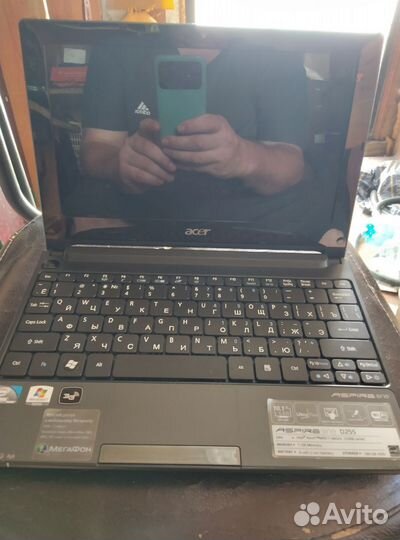 Нетбук Acer aspire one