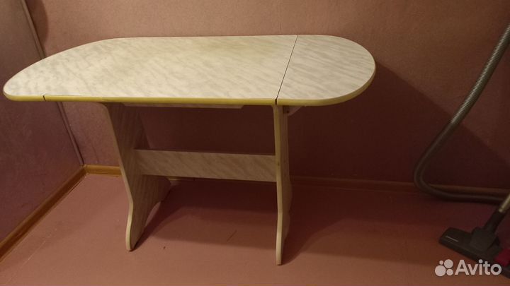 Кухонный стол бу