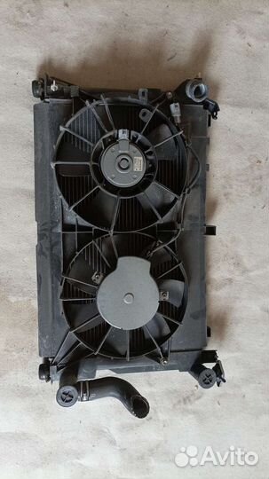 Радиатор охлаждения Toyota avensis AZT250