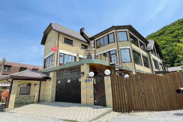 Комната 20 м², 2/2 эт.