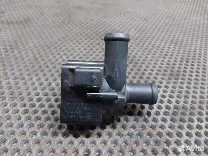 Помпа Audi A6 C7 3.0 2017