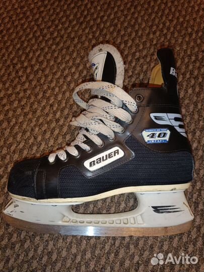 Хоккейные коньки bauer