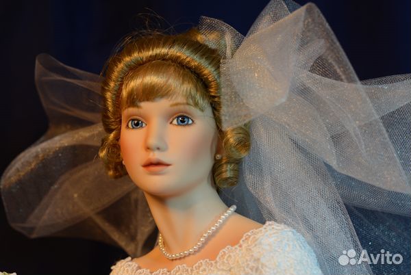 Коллекционная фарфоровая Кукла «Это кольцо»