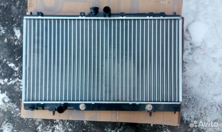 Митсубиси Лансер 9 радиатор МКПП