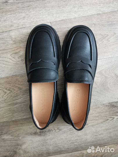 Лоферы новые р. 37