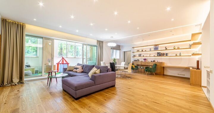 4-к. квартира, 174 м², 1/6 эт.