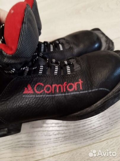 Лыжные ботинки размер 34