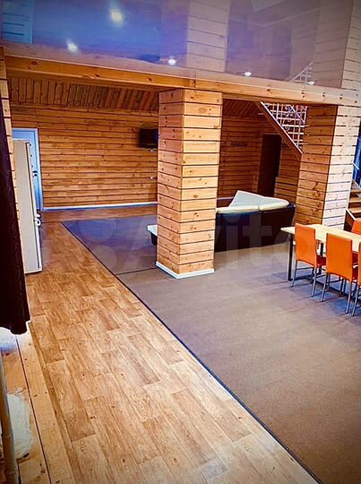 Коттедж 250 м² на участке 4 га