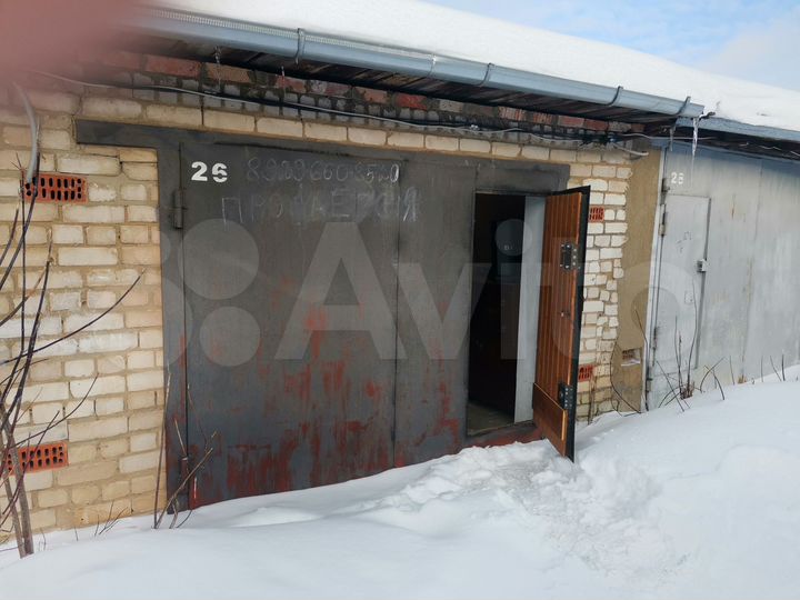 Гараж, > 30 м²
