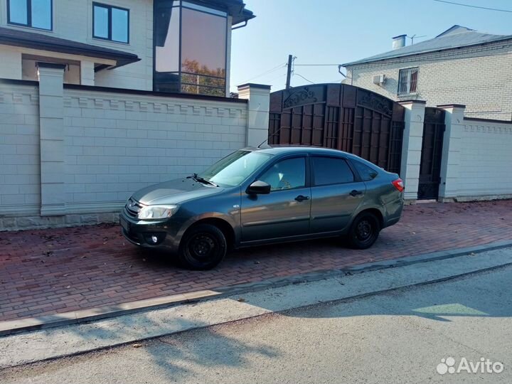 LADA Granta 1.6 МТ, 2017, 119 850 км