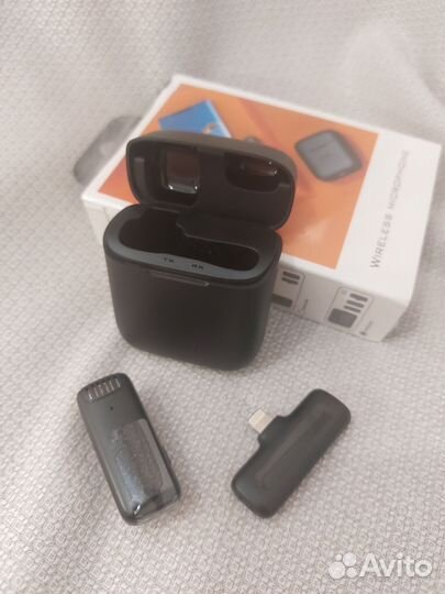 Микрофон петличный для iPhone новый