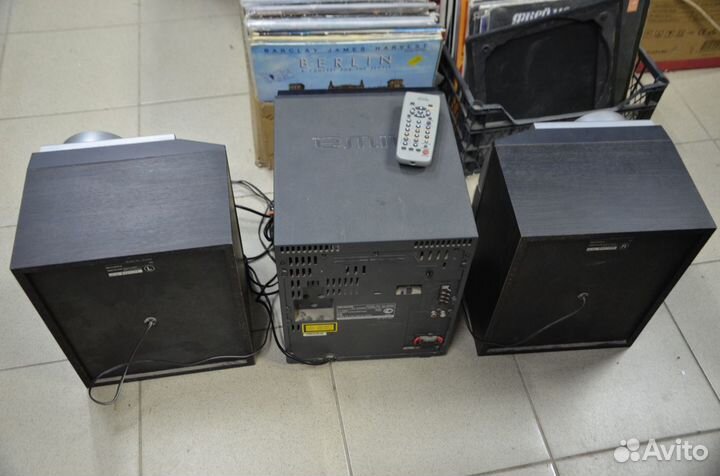 Музыкальный центр Aiwa CX-NR82V пульт