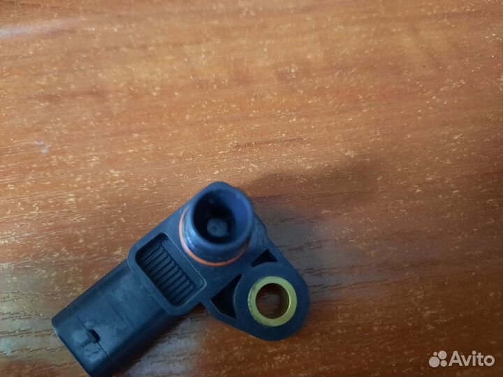 Датчик давления воздуха Mercedes a0081538928