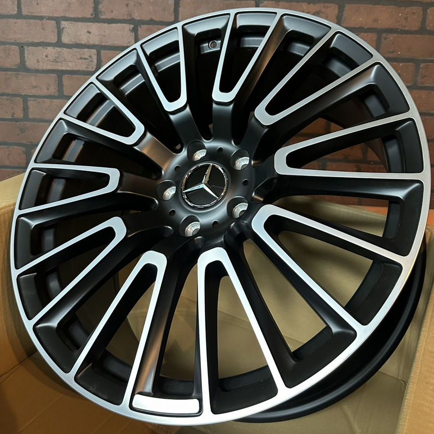 Литые диски Mercedes-Benz 10×R22 5×130