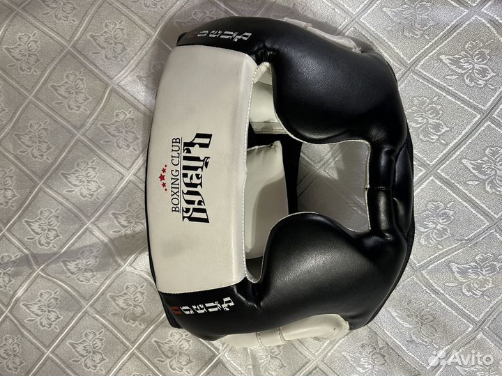 Шлем для каратэ