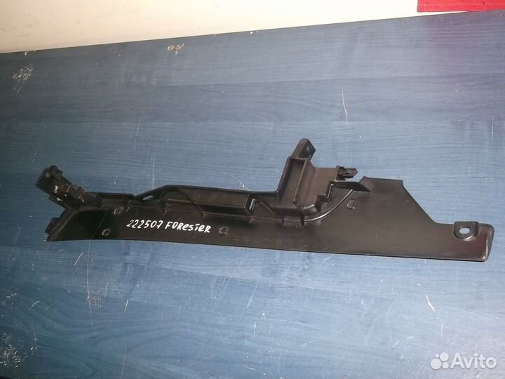 Накладка консоли левая (Subaru Forester)