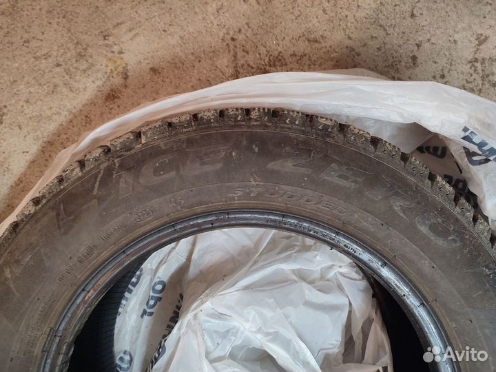 Pirelli Ice Zero 185/65 R15 92T