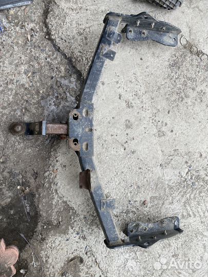 Фаркоп на toyota highlander 2008 г.в