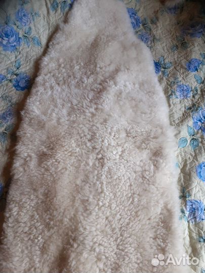 Продаю овечьи шкуры и а/м накидки