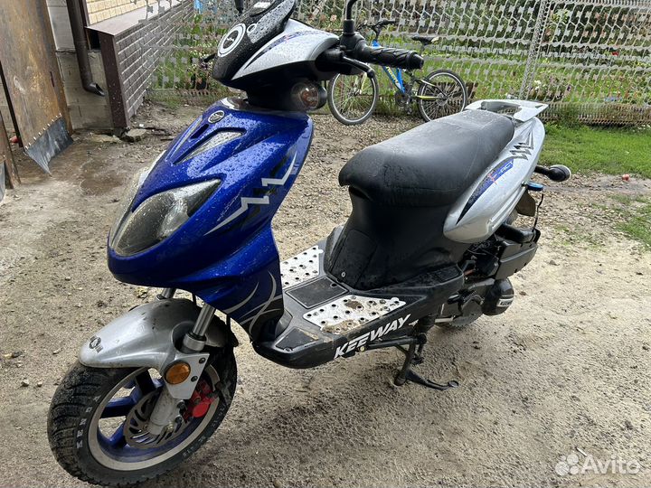 Продам скутер keeway