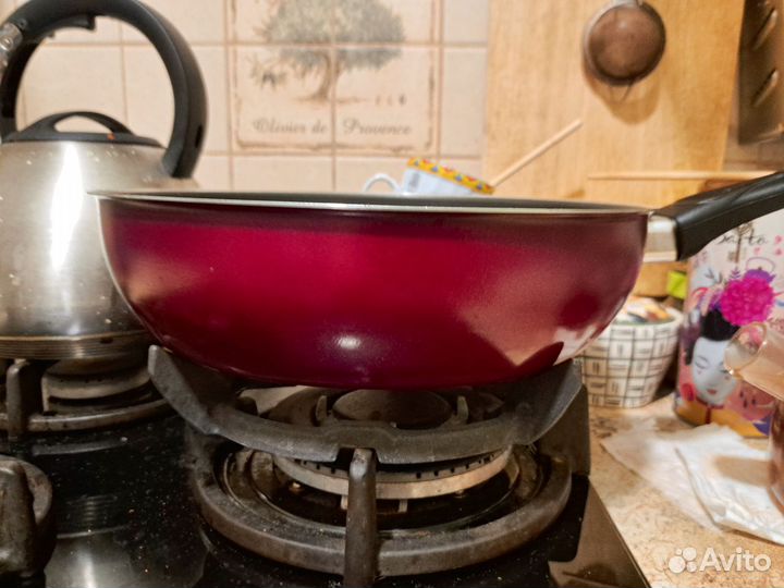 Сковородка алюминиевая Диаметр 27 см