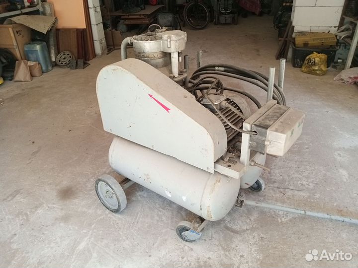 Воздушный компрессор у43102