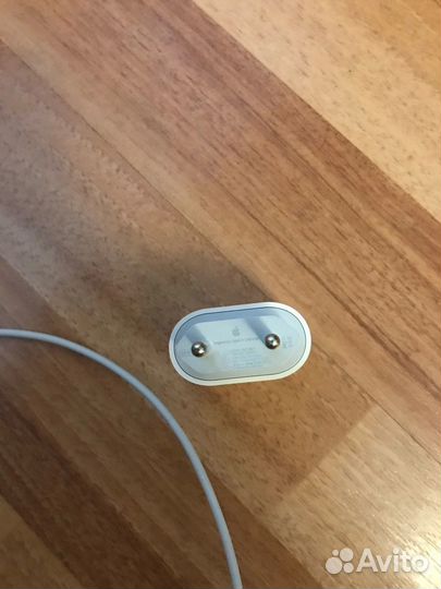 Зарядка на iPhone 20w оригинал