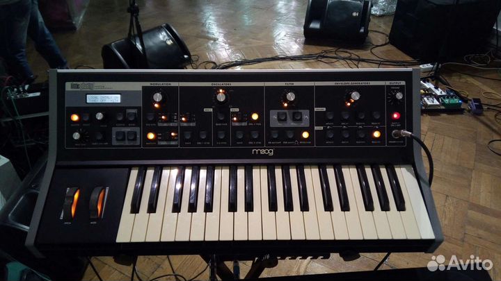 Аналоговый синтезатор Moog Little Phatty Stage 1