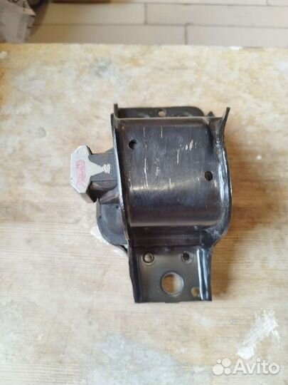 Опора двигателя nissan qashqai