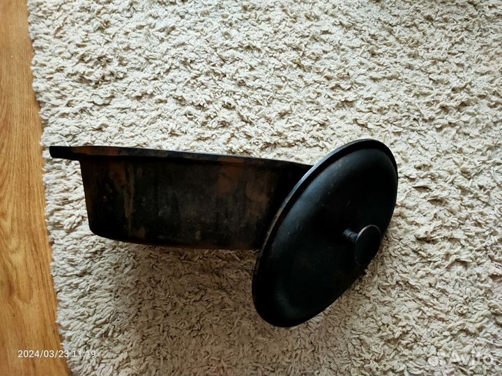 Чугунный казан