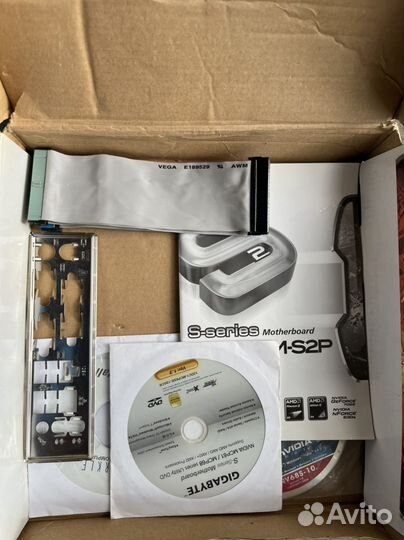 Gigabyte GA-M68M-S2P r.2.3+AMD athlon 64 X2 5400+