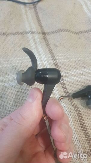 Беспроводные наушники JBL Synchros Reflect BT