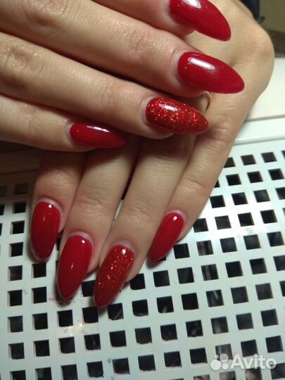 Маникюр педикюр