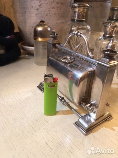 Антикварная бисквитница Leuchars&Son